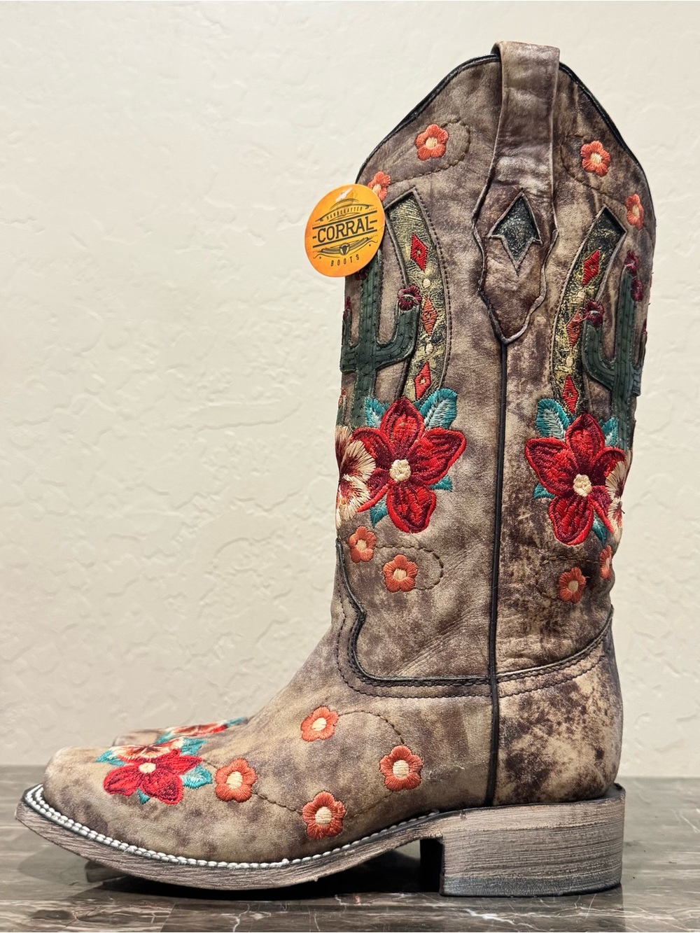 NEW Corral Cactus Floral Embroidered Leather Overlay Cowboy Boots